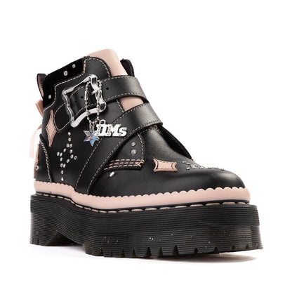 Caitie Doc Marten (8)